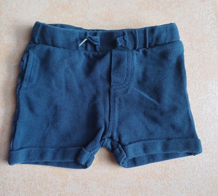Short bleu marine
