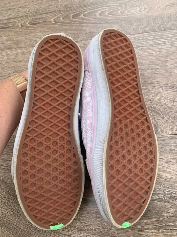 Vans rose - photo numéro 5