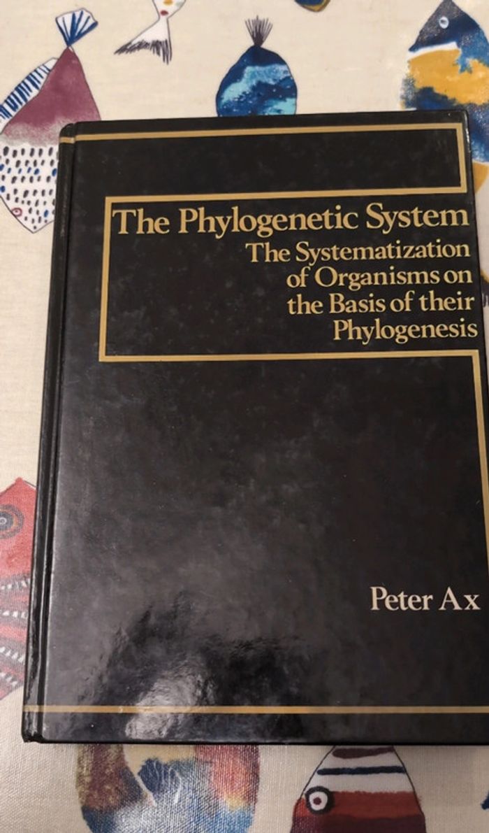 The phylogenetic System