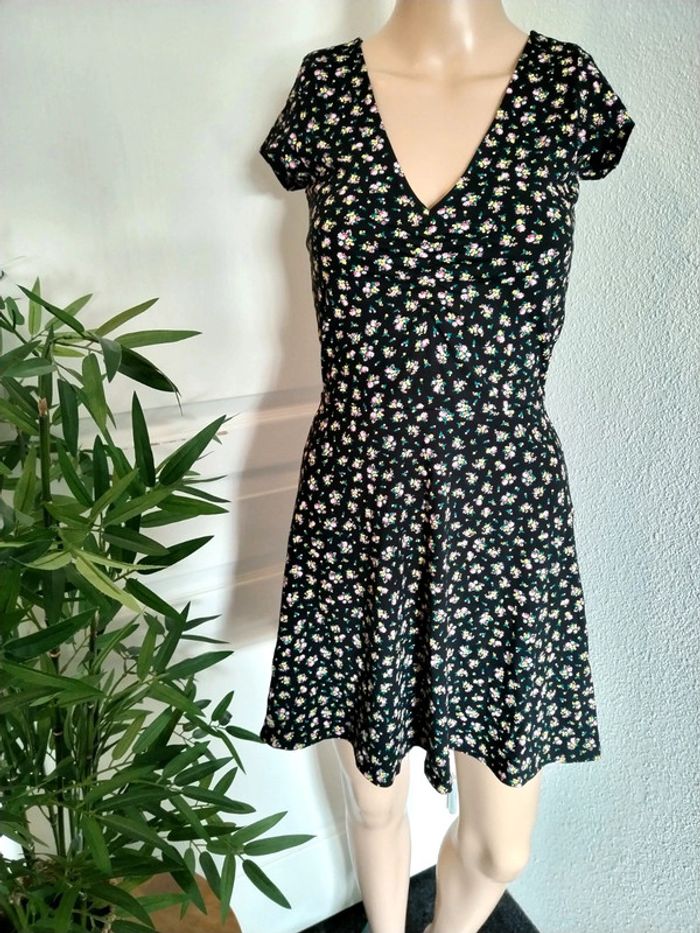 Robe C&A taille S neuve avec étiquette