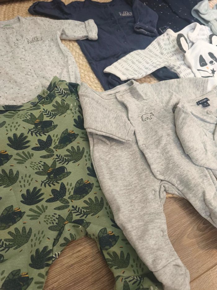 Lot de pyjamas naissance - photo numéro 3