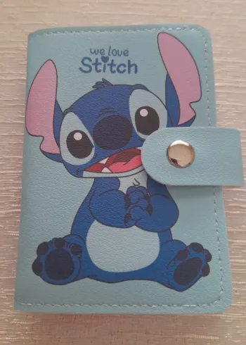 Range cartes fidélité stitch