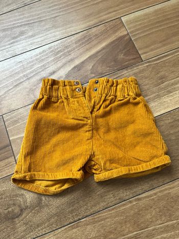 Short moutarde 24 mois