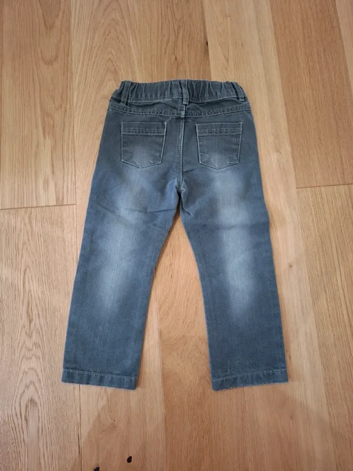 Pantalon jean gris - 36 mois - Très bon état - photo numéro 2