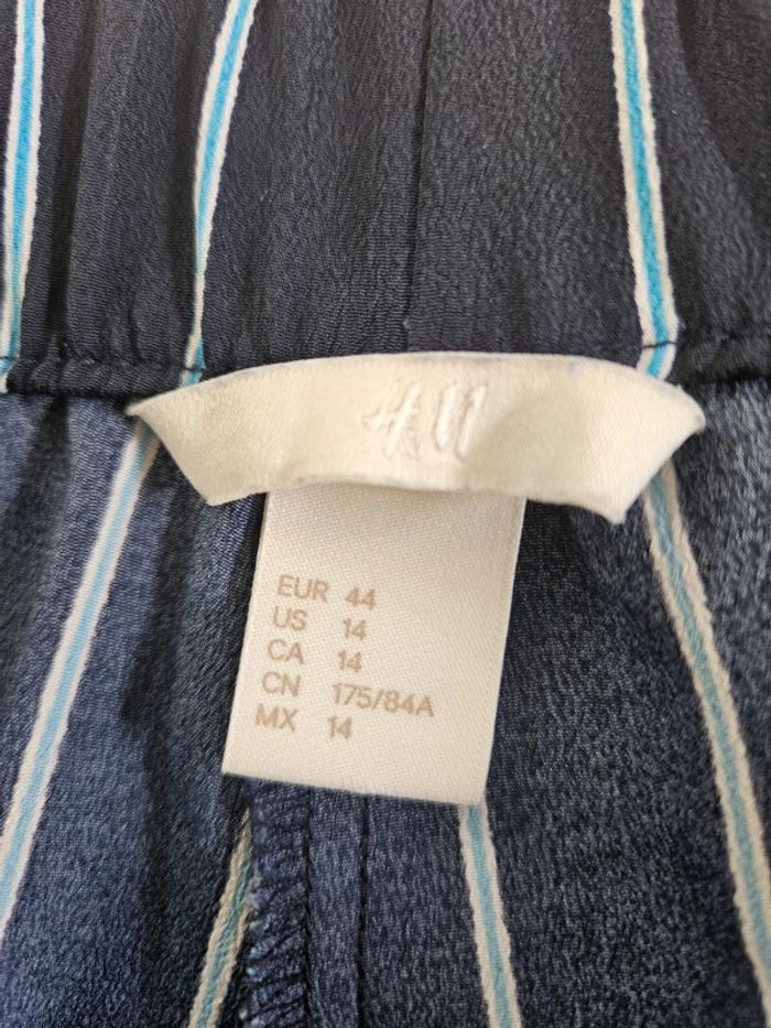 H&M pantalon à lignes taille 44 - photo numéro 5
