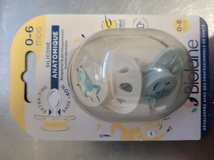 Biolane 6 Tétines anatomiques animaux - Sucettes extra-fines - 0 à 6 mois - photo numéro 5