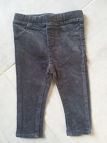 Pantalon en 18 mois
