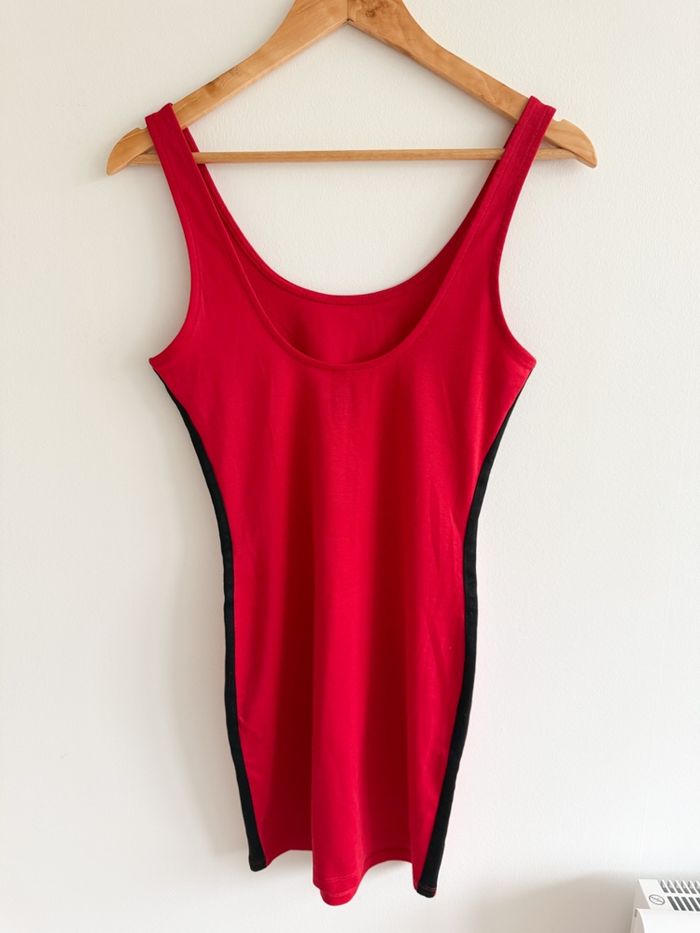 Robe moulante rouge H&M taille 36 S - photo numéro 3