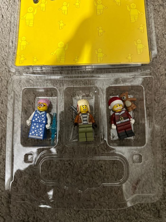 3 figurines Lego thème Noël