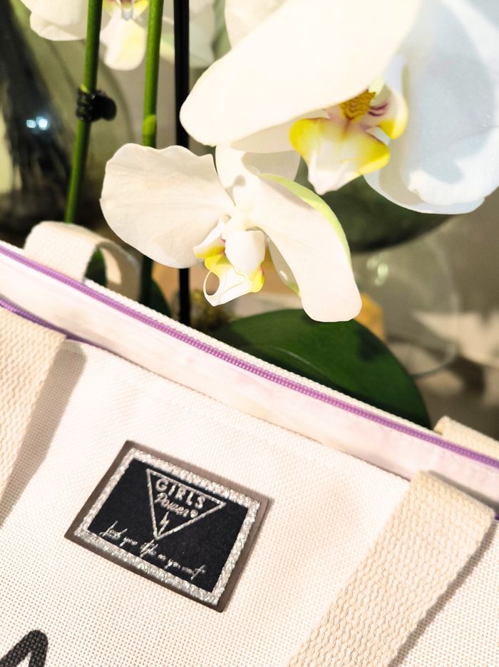 Grand cabas Girls Power – NEUF avec étiquettes - photo numéro 6