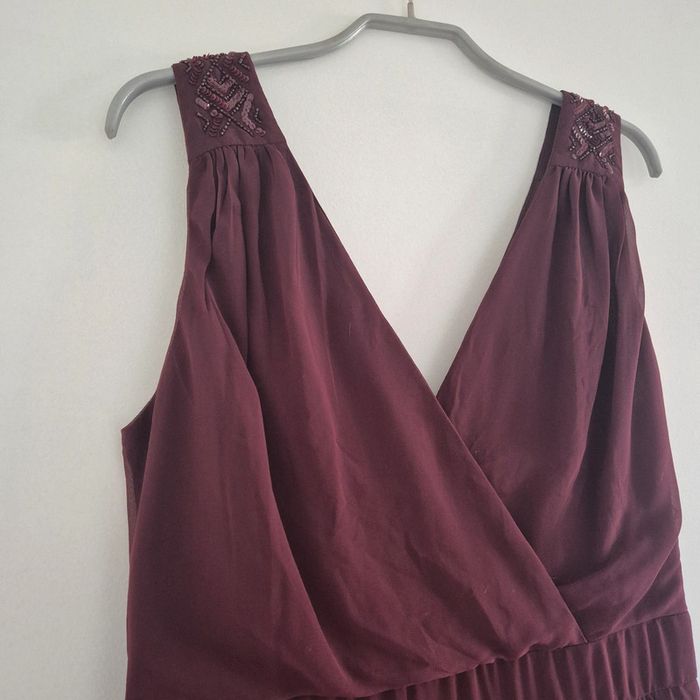 Robe bretelles large en tulle bordeaux neuve - Kiabi - Taille L : 40 - photo numéro 2