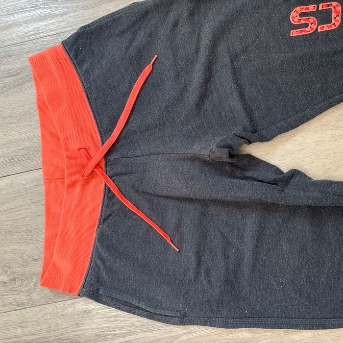 Jogging gris et orange - photo numéro 2
