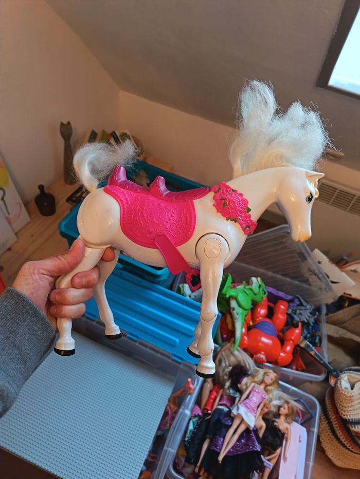 Cheval Barbie