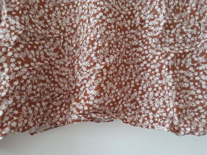 Blouse manches longues et col rond. - photo numéro 4