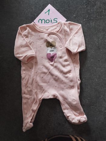 Pyjama léger coeurs 1 mois