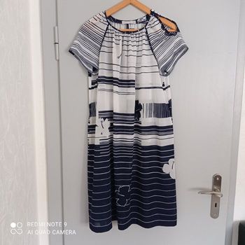 Robe marine et blanche t42/44