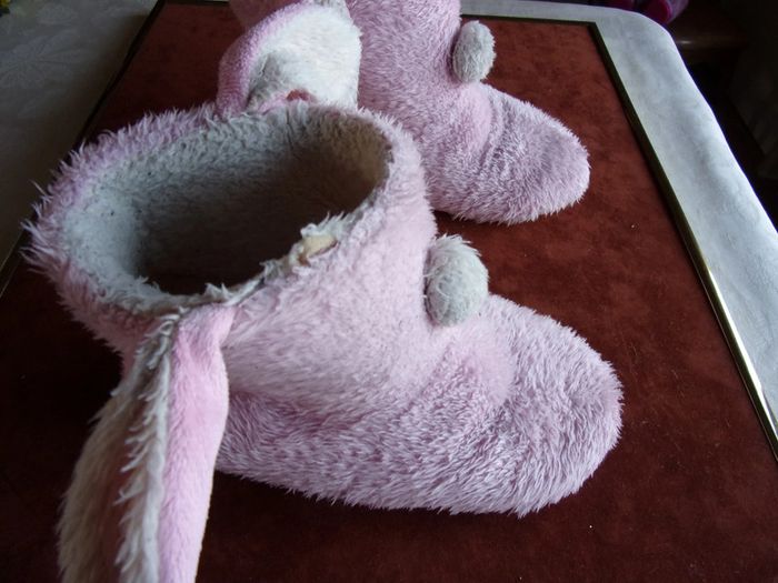 Chaussons peluche 32 - photo numéro 2