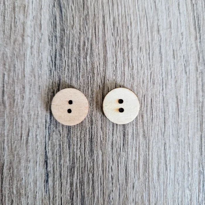 Lot de 2 boutons en bois vintage - photo numéro 2