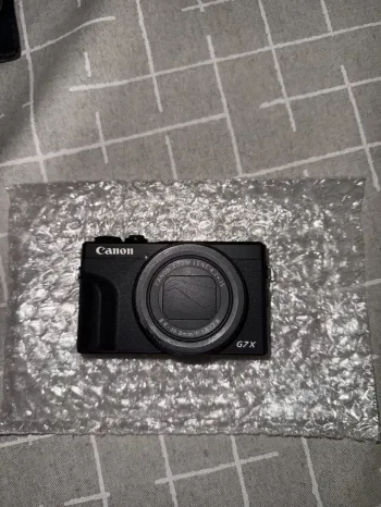 Canon PowerShot G7X Mark III