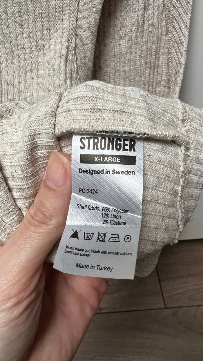 Débardeur Stronger - photo numéro 5