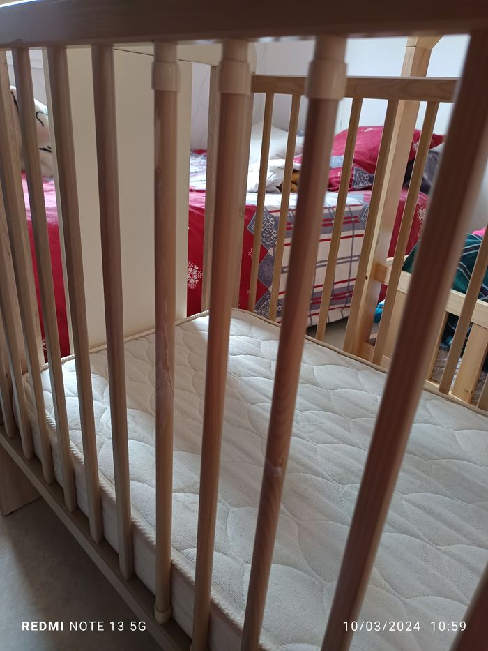 Lit bébé - photo numéro 2