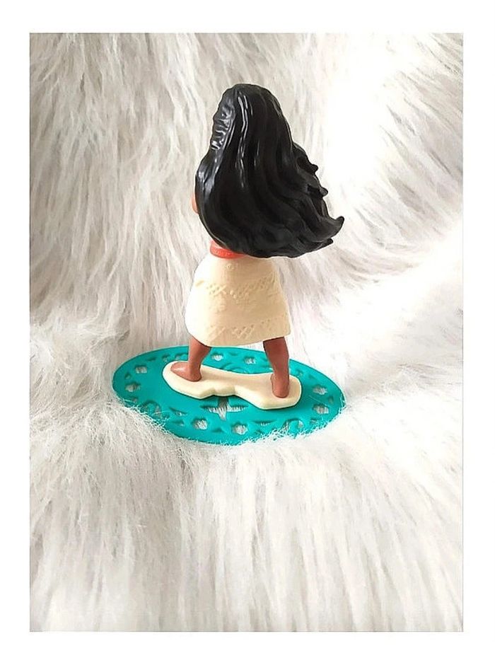 Figurine Vaiana Disney Kinder surprise géant - photo numéro 2