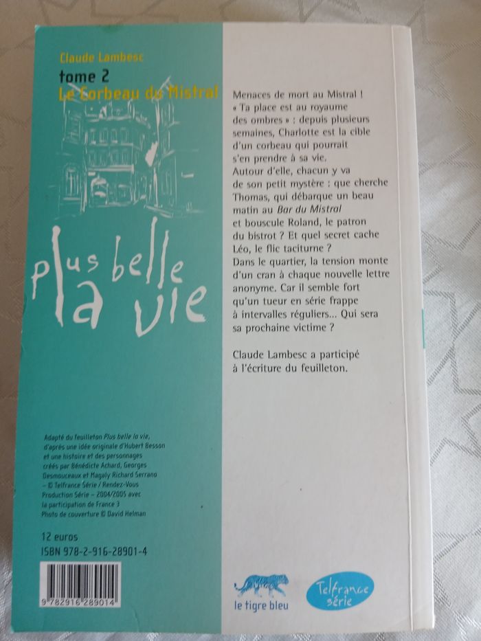 Lot livres Plus Belle la vie tome 1 a 5 - photo numéro 3