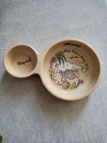 Serviteur d'olives Stoneware