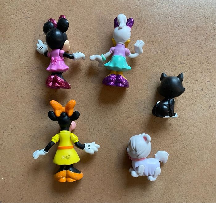 Figurines Minnie et ses amis 1 - photo numéro 2