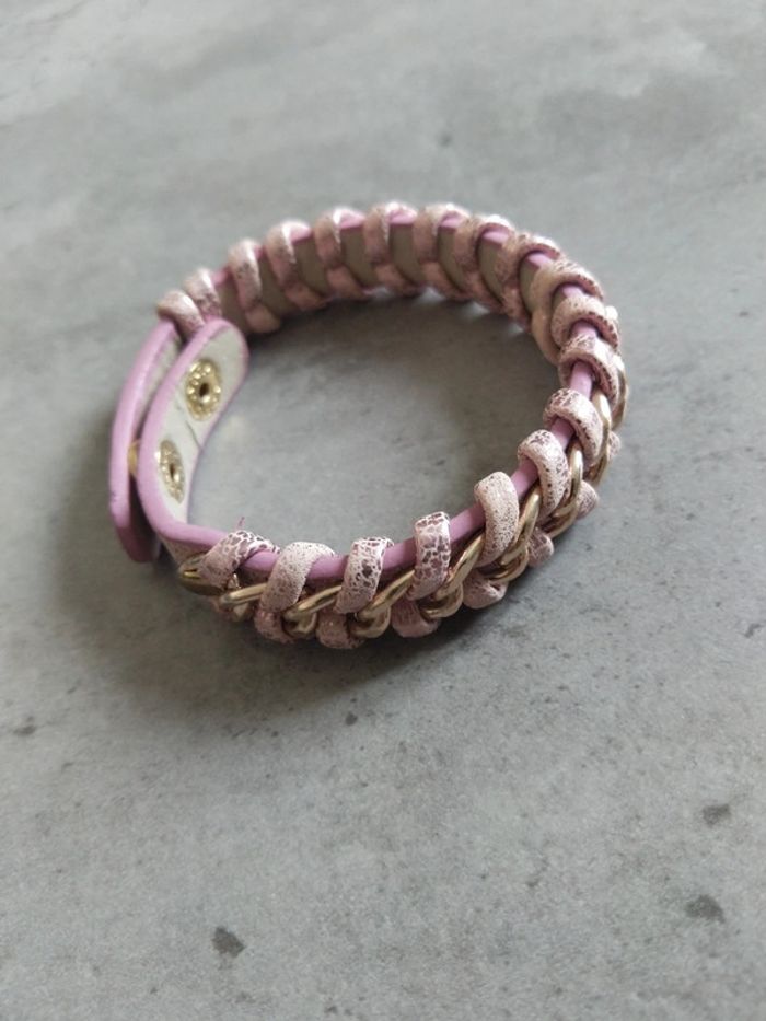 Bracelet
