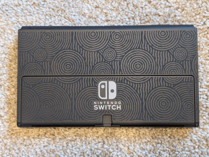 Nintendo Switch Oled - photo numéro 4