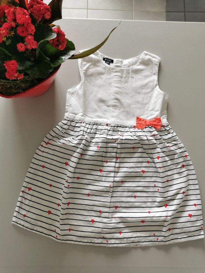 Robe 24 mois