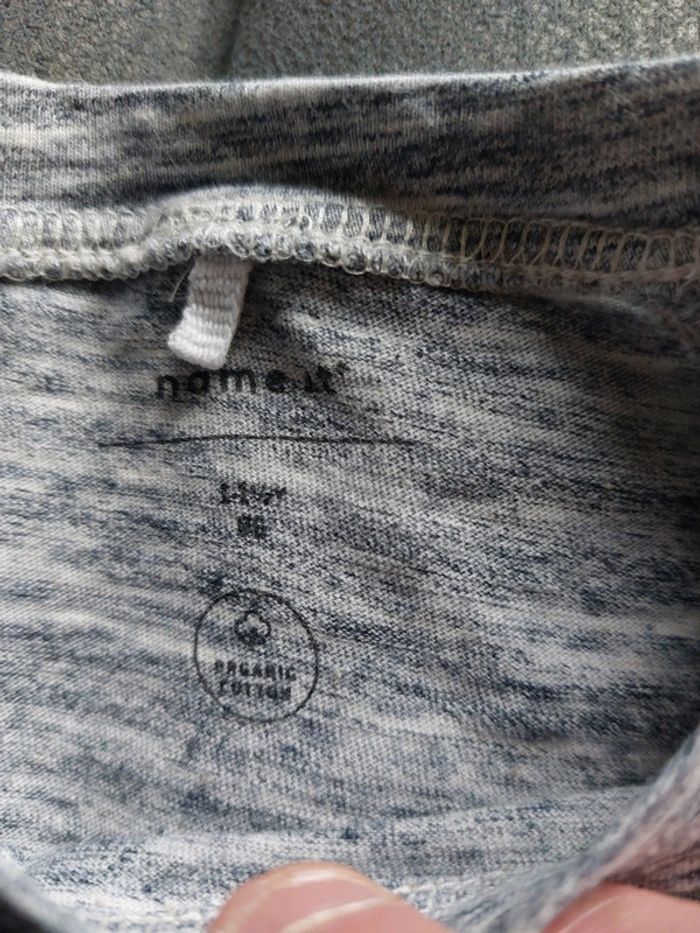 Tee-shirt manches longues Name It taille 2 ans - photo numéro 3