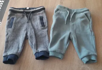 Lot de pantalons
