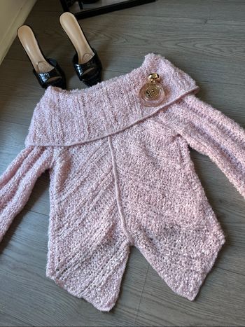 Petit haut rose épaule nu