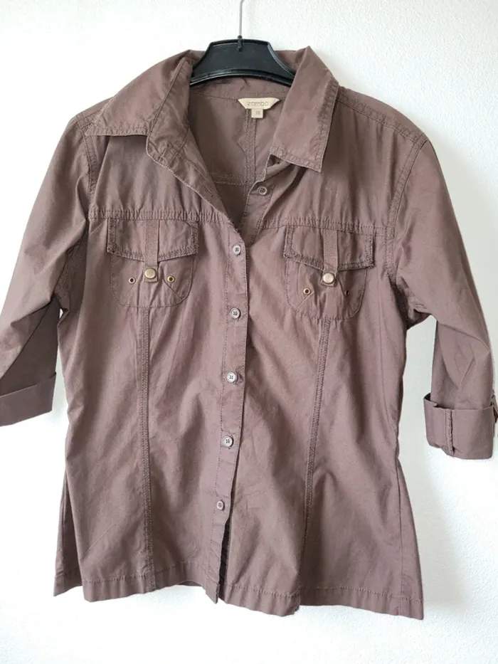 Chemise brune manche 3/4