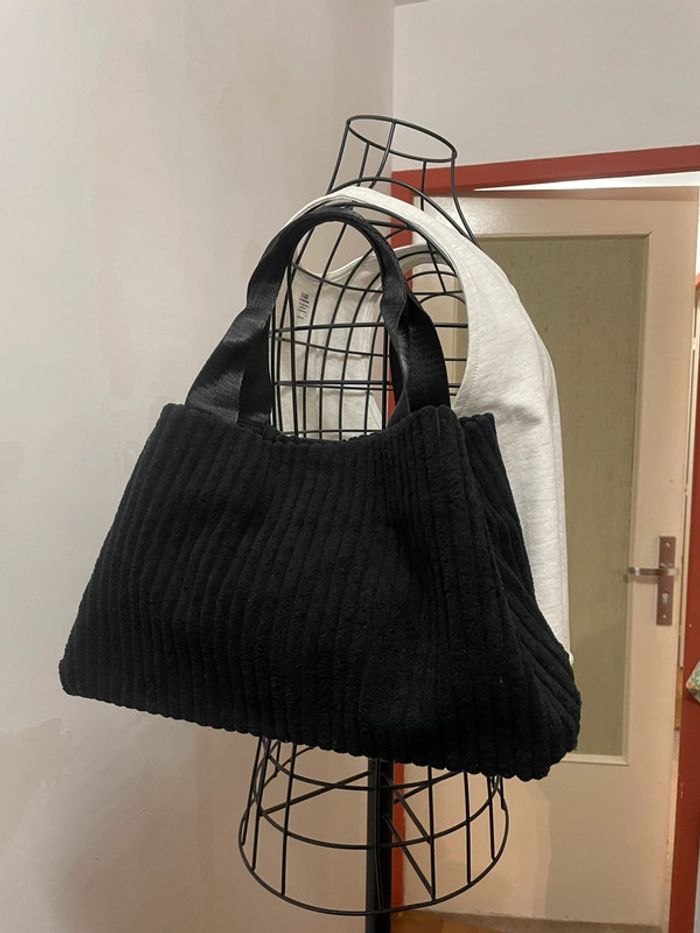 Sac Fourre-Tout Chic en Velours Côtelé Noir pour Femme - photo numéro 15
