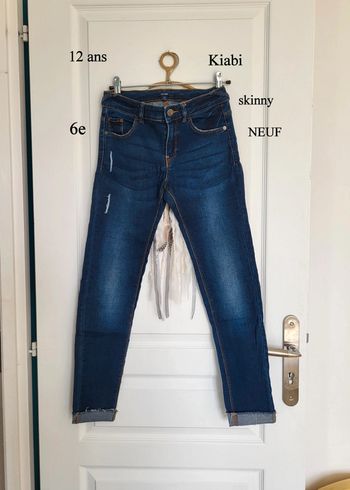 Jean skinny kaibi 12 ans état neuf