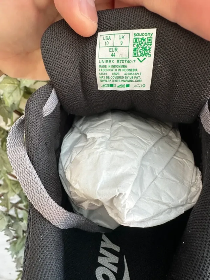Saucony omnigrid 9 Neuve T44 - photo numéro 7