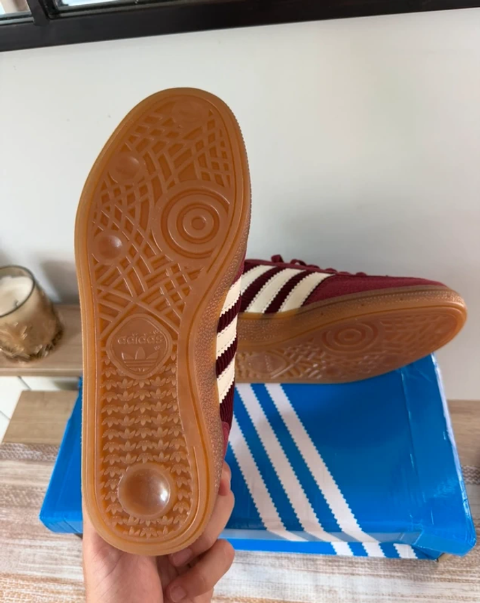 Baskets Adidas Spezial taille 40 - photo numéro 4