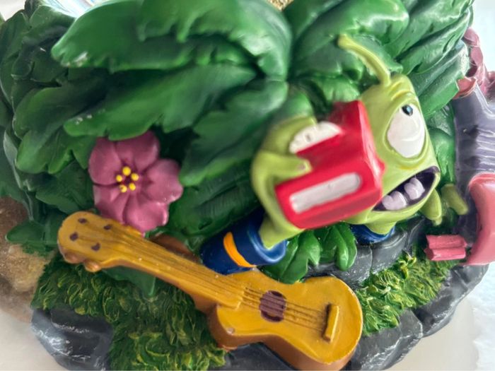 Snowglobe musical Lilo et stitch boule pailletée - photo numéro 10