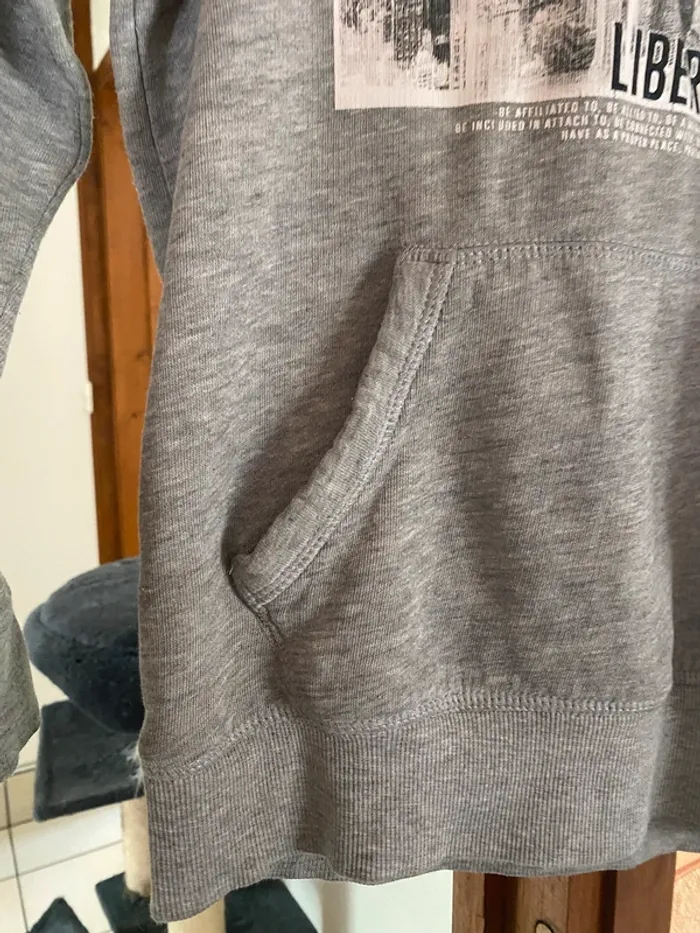 Sweat garçon 12 ans – Style urbain tendance - photo numéro 3