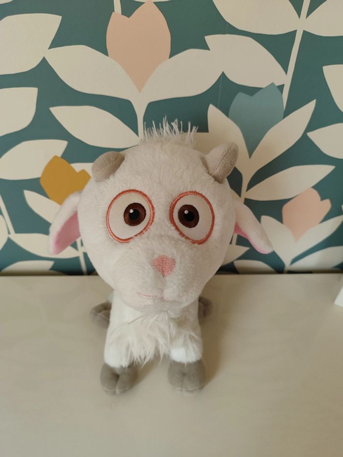 Peluche chèvre moi moche et méchant.