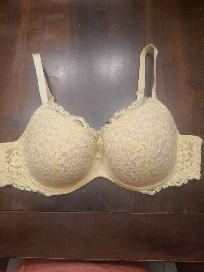 Soutiens-gorge jaune Hunkemöller fr 105B - photo numéro 8