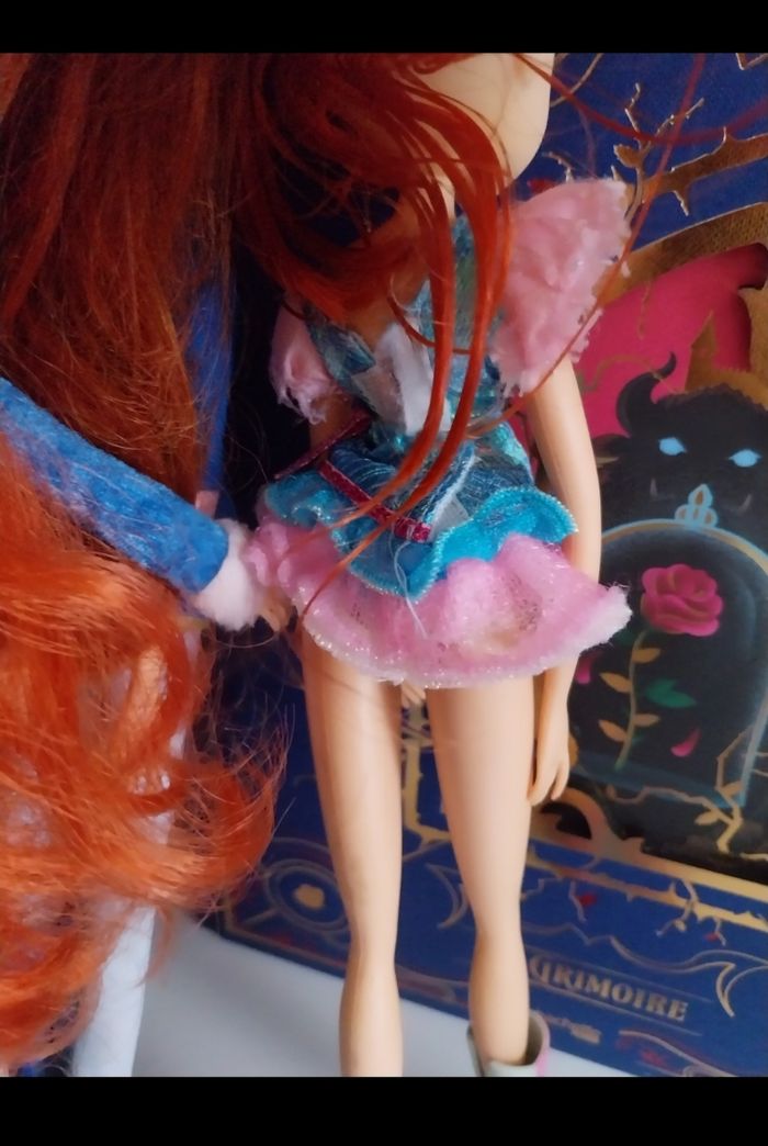 3 poupées Winx Bloom Believix Bal des Princesses Princesse Glamour L'Aventure Magique Smoby - photo numéro 9