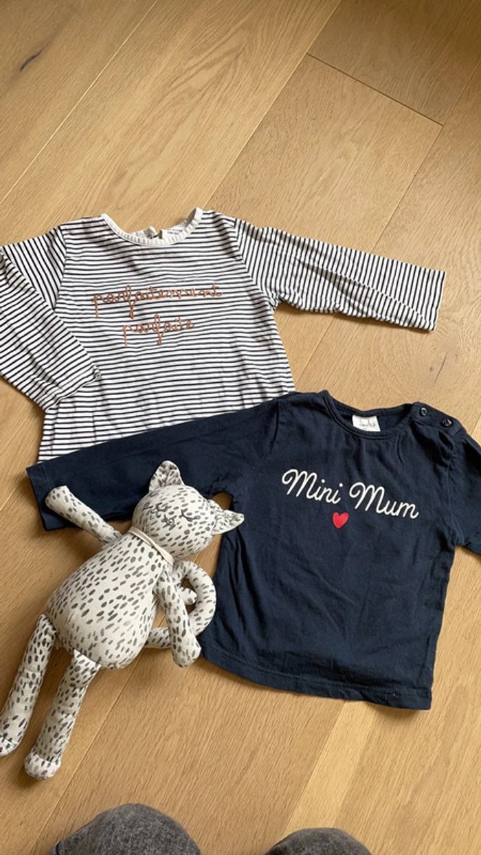 Lot de 2 tshirts marinière et marine ML TAO et Kiabi 12 mois