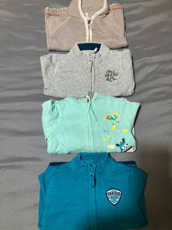 Lot de 4 pulls 9 mois