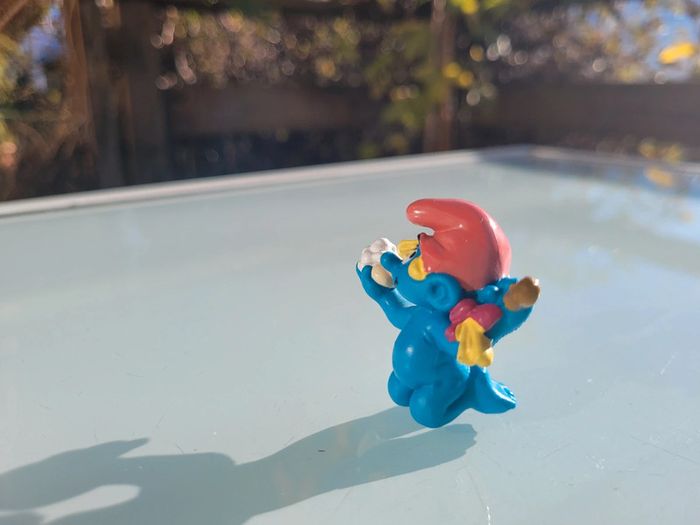 Figurines anciennes Les Schtroumpfs : qui se lave, téléphone, bébé S. Trèfle 🍀 - photo numéro 3