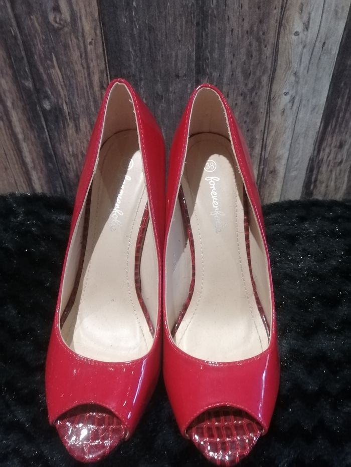 Chaussures talons - photo numéro 3