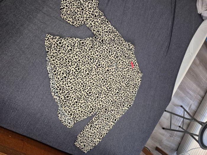 Chemise